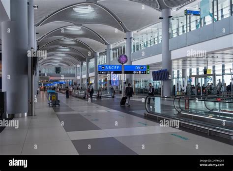 istanbul airport lv|Istanbul airport main terminal shops.